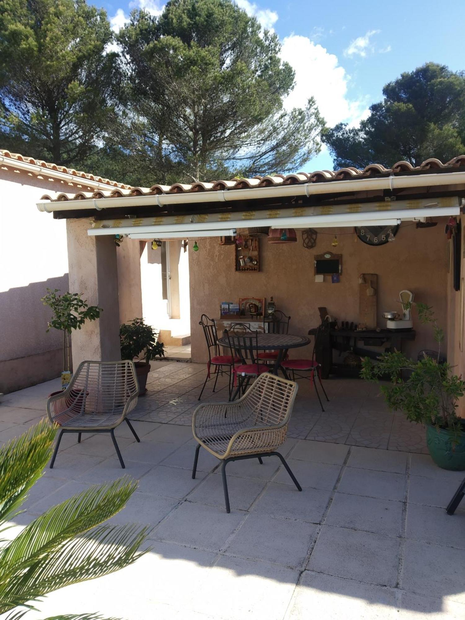 Bed and Breakfast L'éolyre La Motte-d'Aigues Exterior foto